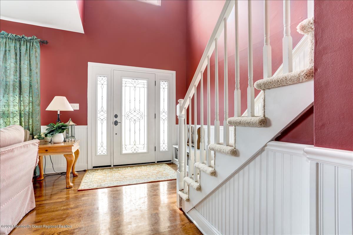 36 Mandalay Road Brick, NJ 08723 - Photo 4 of 41 foyer 2