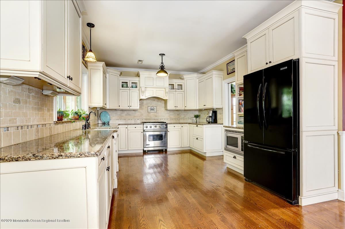36 Mandalay Road Brick, NJ 08723 - Photo 9 of 41 kitchen 2