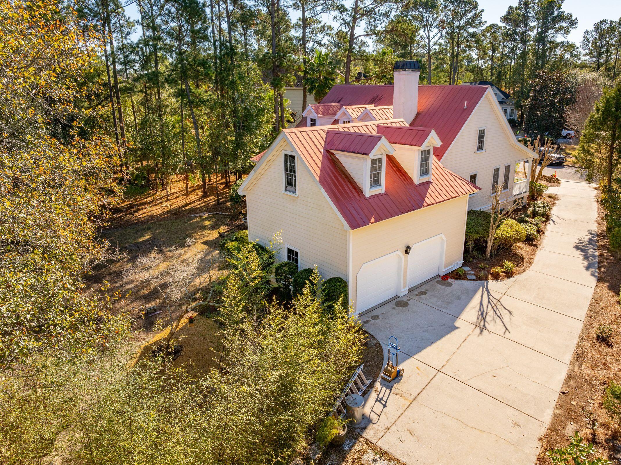380 Tidal Reef Circle Mount Pleasant, SC 29464 - Photo 11 of 21 380 Tidal Reef Circle