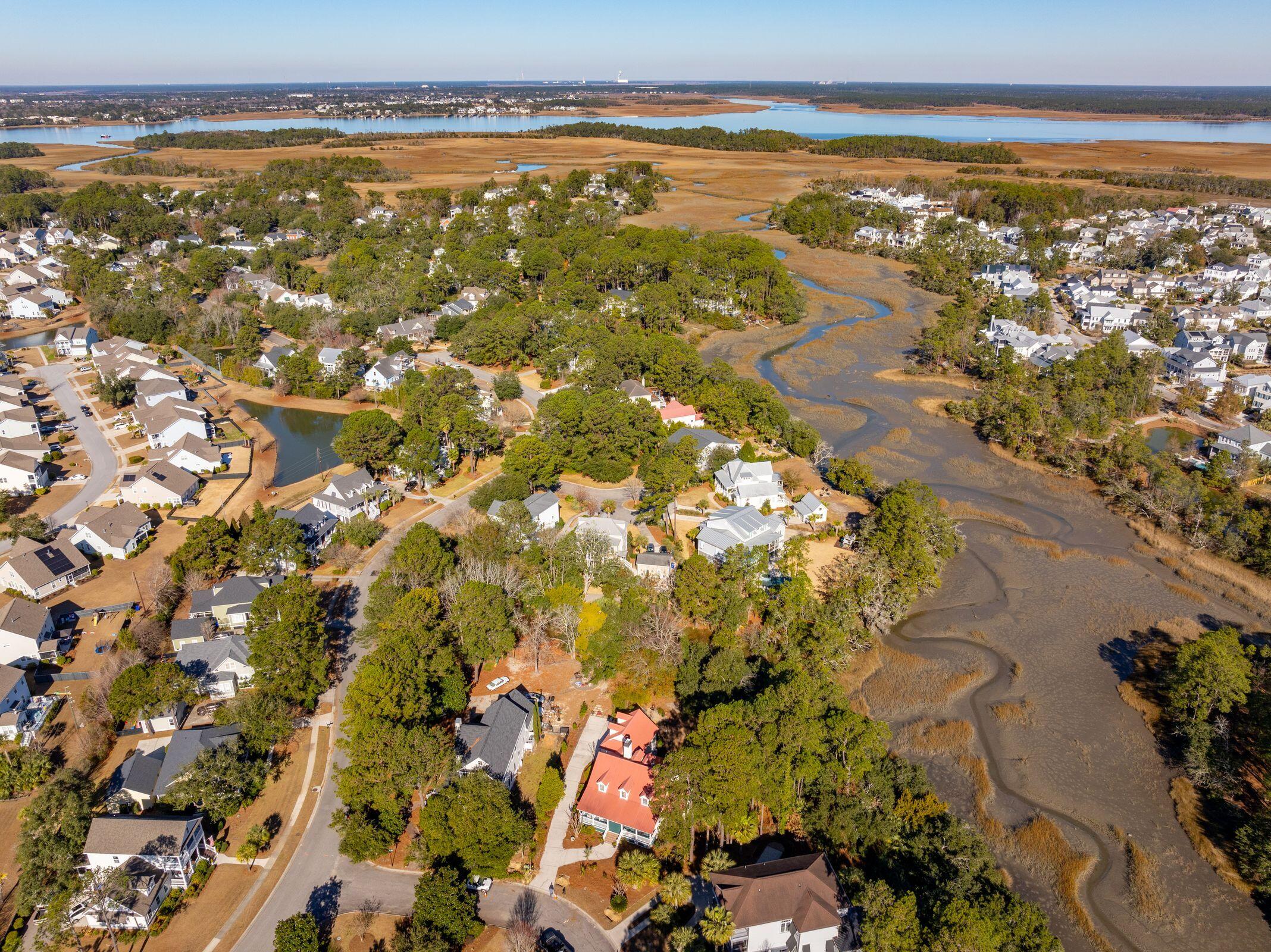 380 Tidal Reef Circle Mount Pleasant, SC 29464 - Photo 4 of 21 380 Tidal Reef Circle