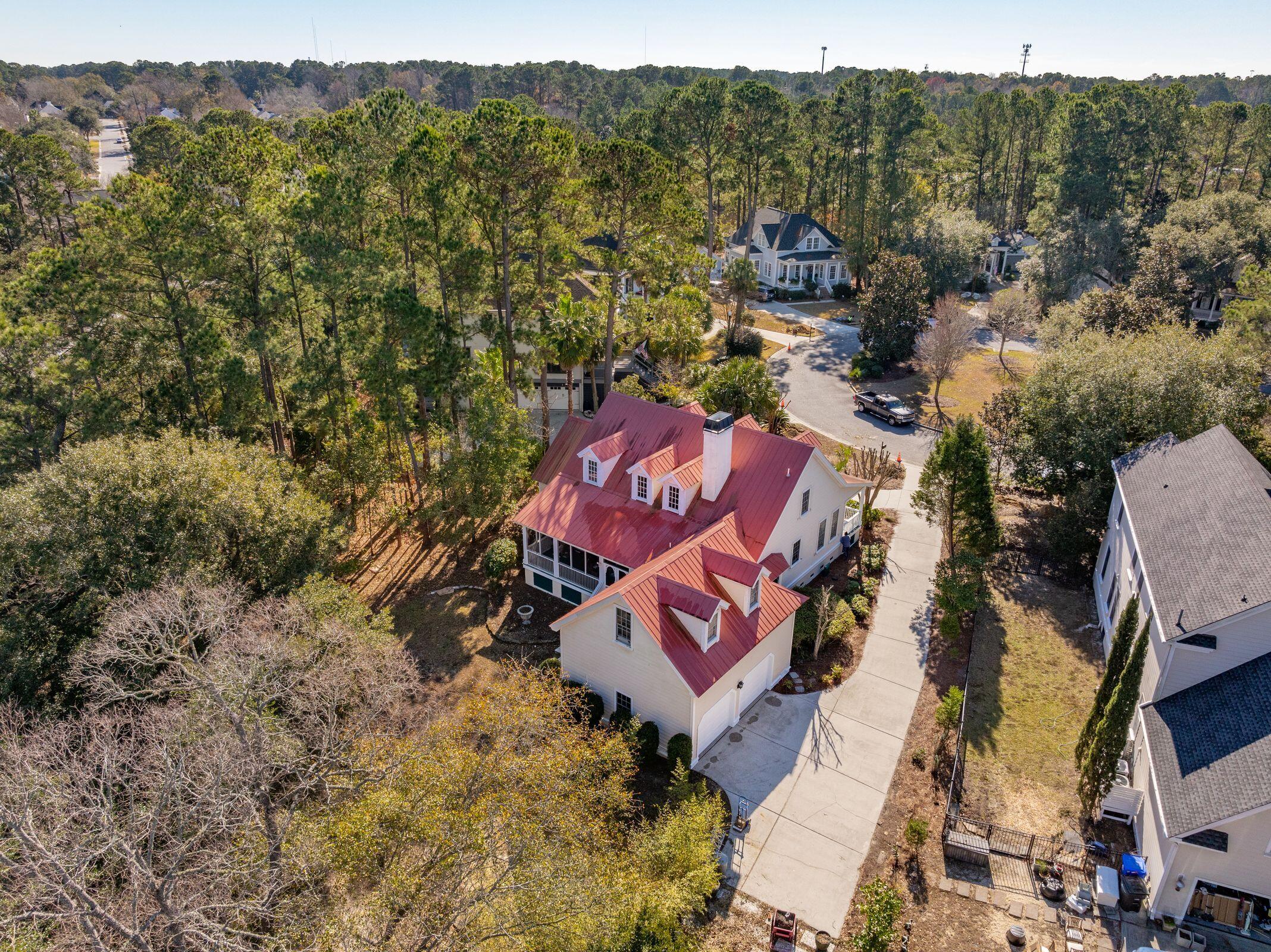 380 Tidal Reef Circle Mount Pleasant, SC 29464 - Photo 10 of 21 380 Tidal Reef Circle
