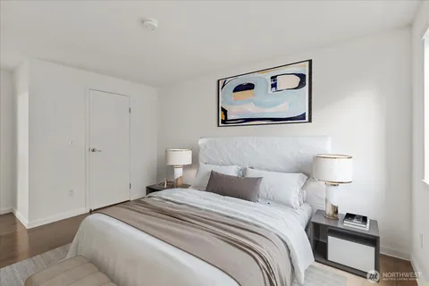 $369,950 | 14200 Northeast 171st Street, Unit E104, Woodinville, WA 98072