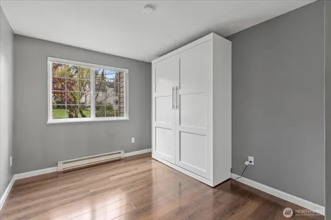 $369,950 | 14200 Northeast 171st Street, Unit E104, Woodinville, WA 98072