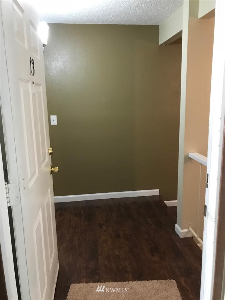 17534 151st Avenue Southeast, Unit 1013 Renton, WA 98058 - Photo 4 of 19