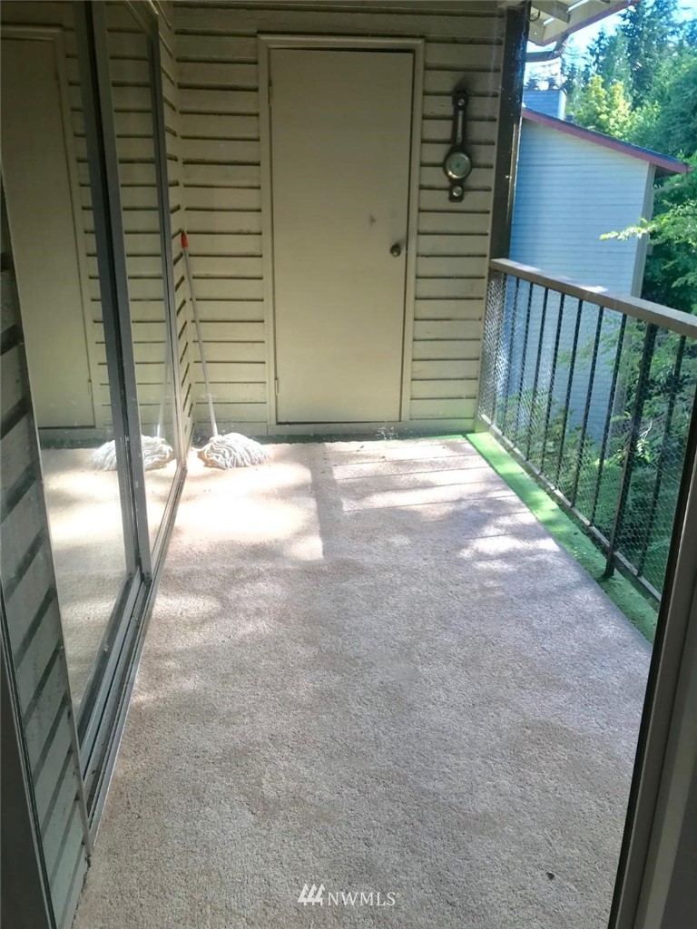 17534 151st Avenue Southeast, Unit 1013 Renton, WA 98058 - Photo 9 of 19