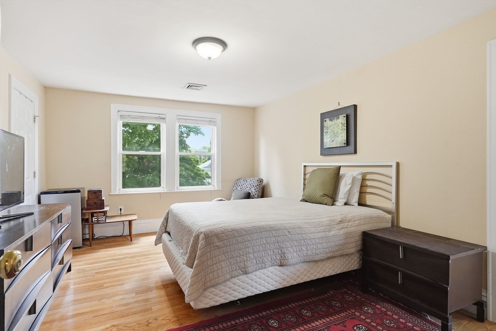 12-14 Newcastle Road Boston, MA 02135 - Photo 24 of 42