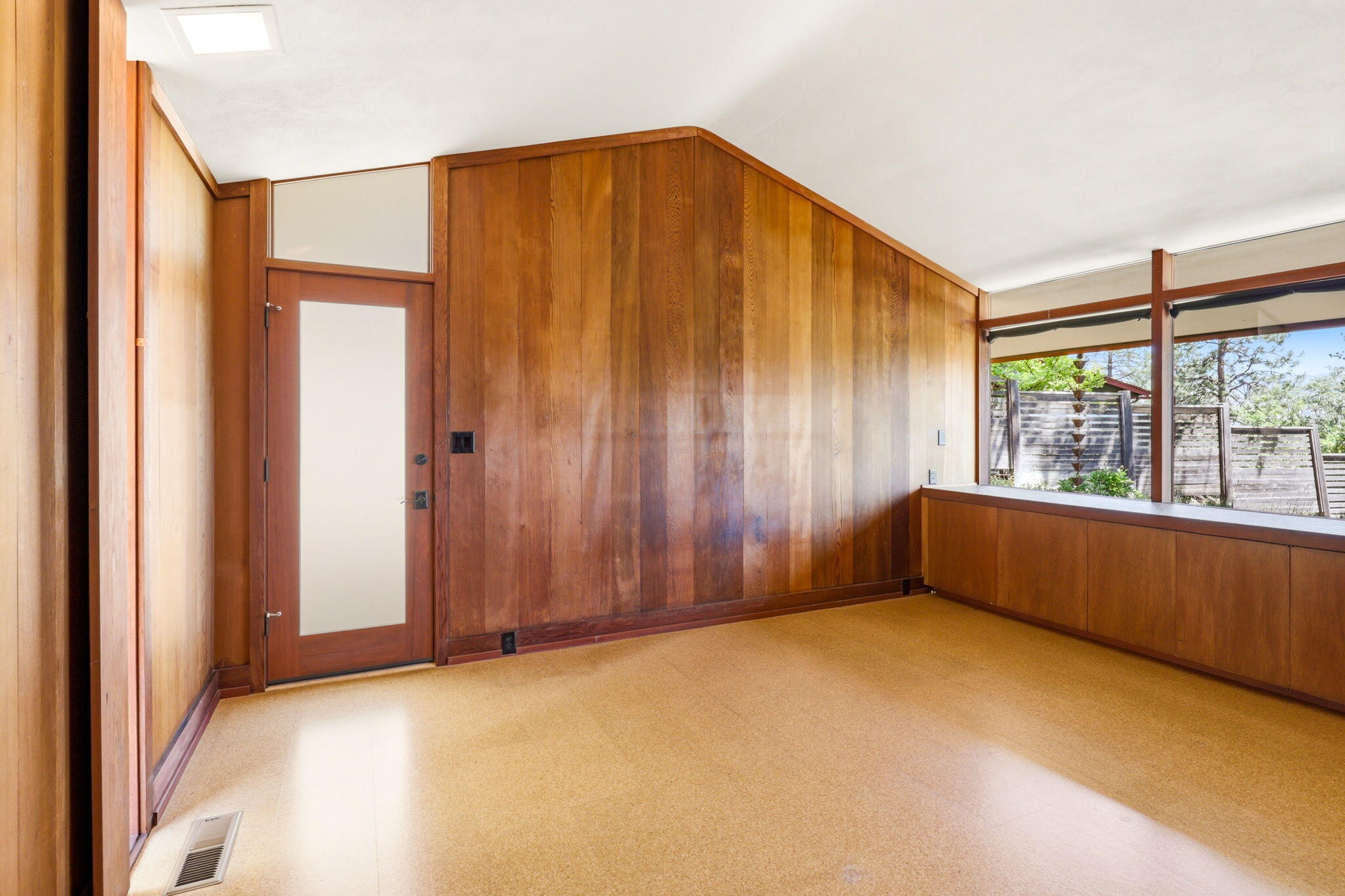 155 Terrace Street Ashland, OR 97520 - Photo 75 of 93 a view of an empty room with a window