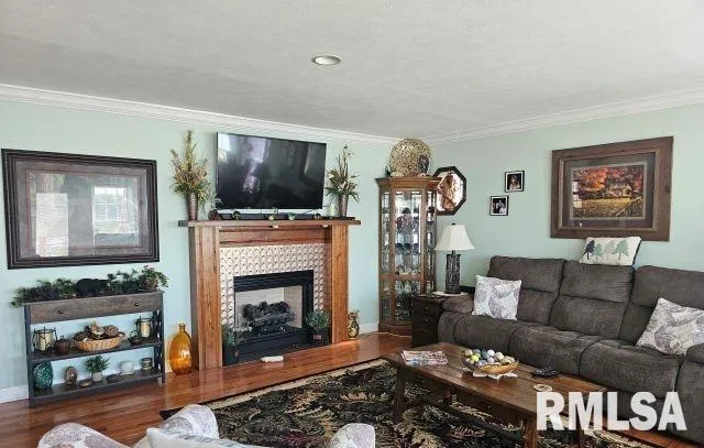 $149,900 | 160 Front Street, Elizabethtown, IL 62931