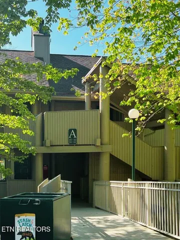 $209,900 | 3710 Weber Road, Unit A202, Gatlinburg, TN 37738