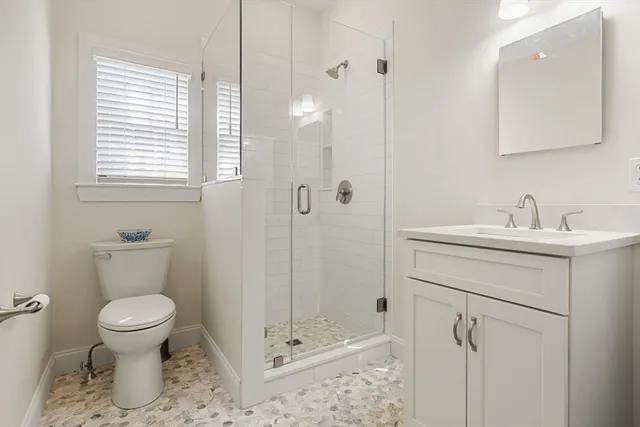 $2,900 | 498 Beechwood Street, Cohasset, MA 02025