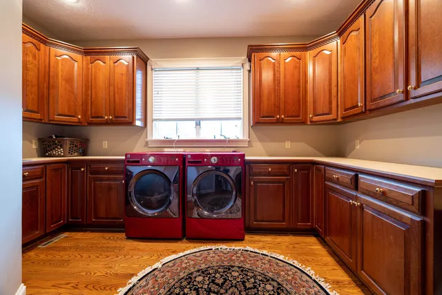 a view of a house with a big yard