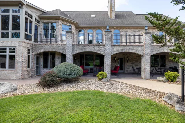 $1,750,000 | 5090 Spring House Circle, Harrisonburg, VA 22802