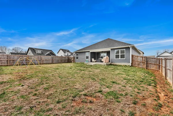 $1,880 | 441 Pomeroy Drive, Clarksville, TN 37042