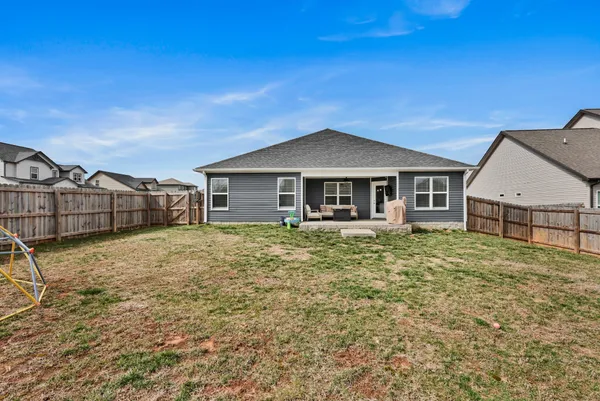 $1,880 | 441 Pomeroy Drive, Clarksville, TN 37042