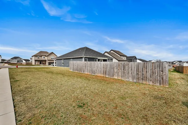$1,880 | 441 Pomeroy Drive, Clarksville, TN 37042