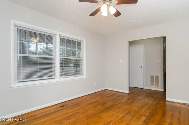 $2,200 | 3817 Ashley Circle, Wilmington, NC 28403