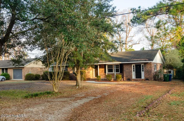 $2,200 | 3817 Ashley Circle, Wilmington, NC 28403