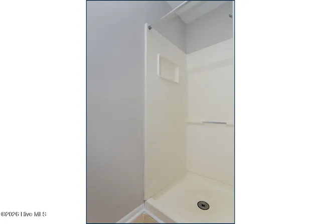 $2,200 | 3817 Ashley Circle, Wilmington, NC 28403