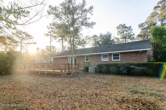 $2,200 | 3817 Ashley Circle, Wilmington, NC 28403