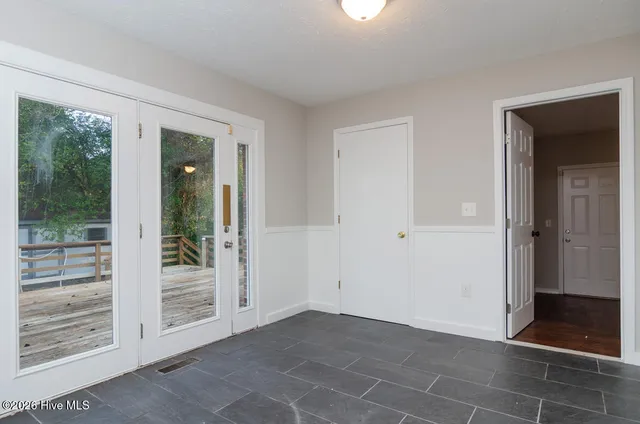 $2,200 | 3817 Ashley Circle, Wilmington, NC 28403