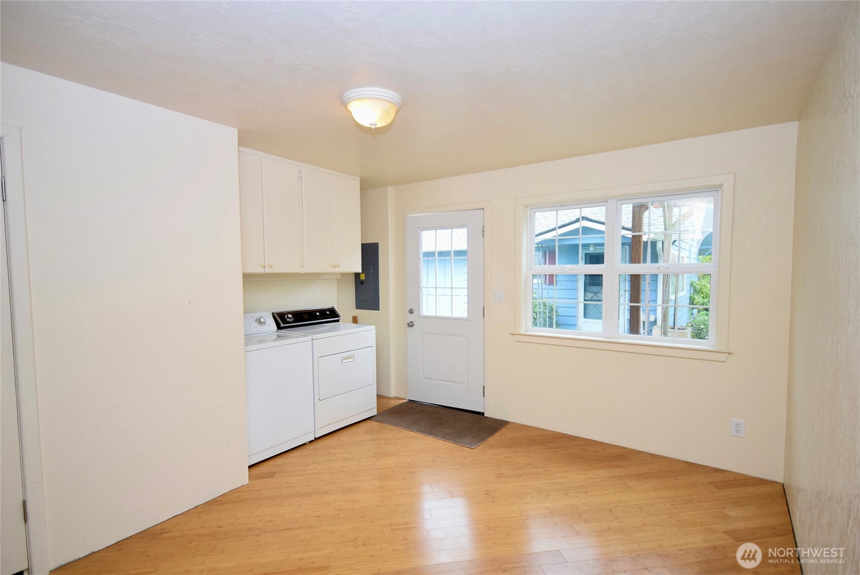 990 Madrona Way Sequim, WA 98382 - Photo 10 of 33 Gallery Image 10