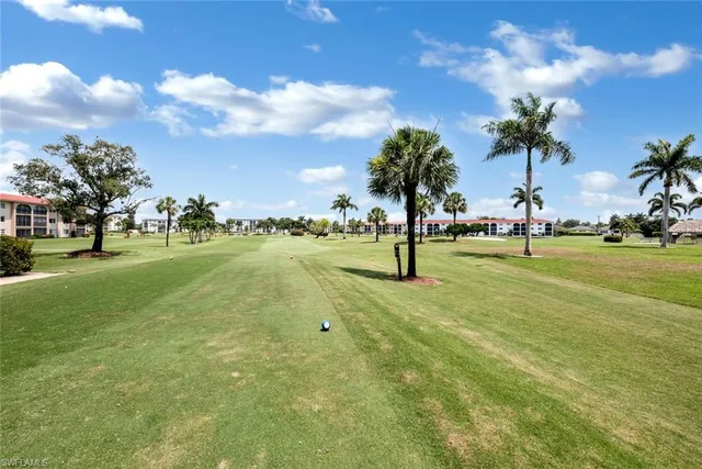 $410,000 | 5 High Point Circle West, Unit 212, Naples, FL 34103
