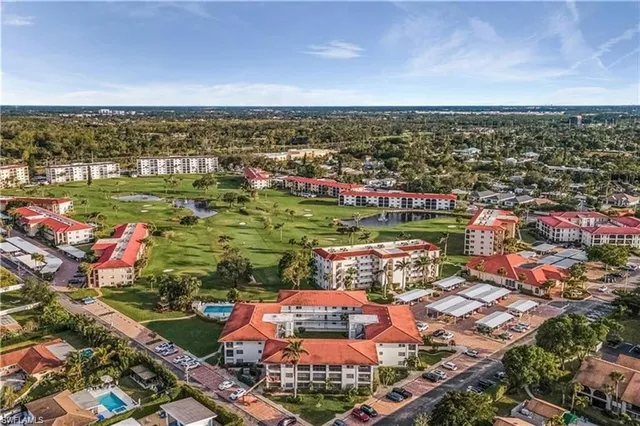 $410,000 | 5 High Point Circle West, Unit 212, Naples, FL 34103