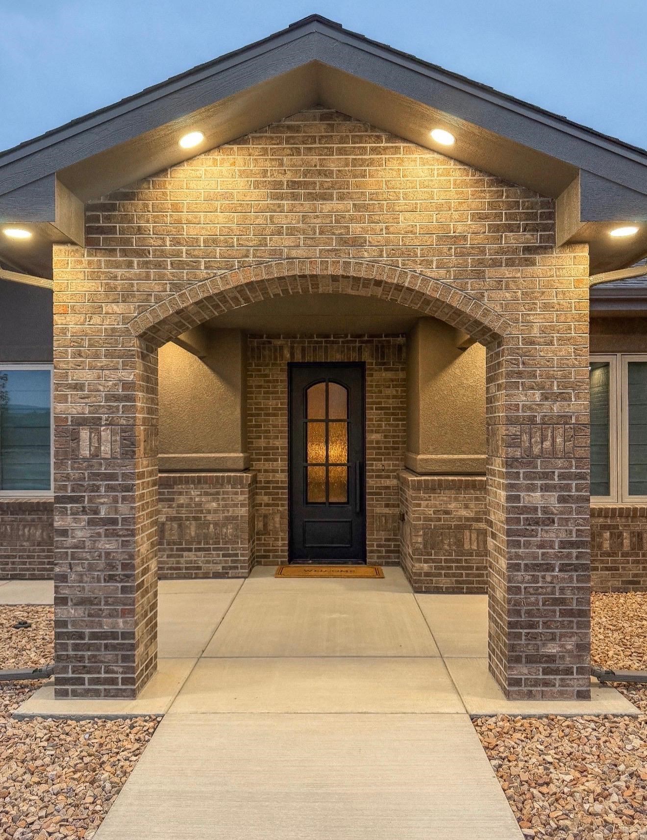 2639 Emerald Ridge Lane Grand Junction, CO 81506 - Photo 4 of 39 a front view of a building