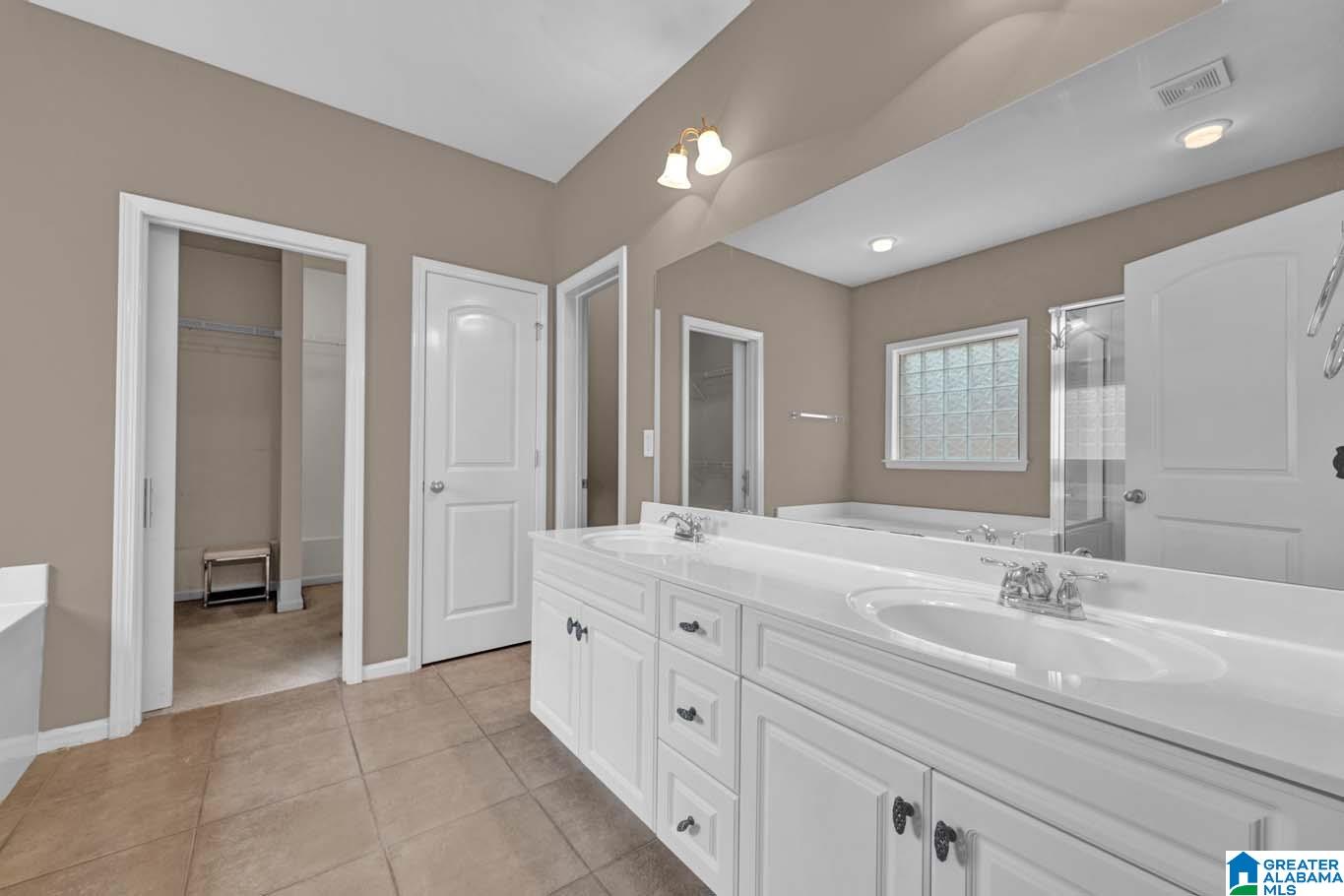 2075 Chalybe Way Bessemer, AL 35022 - Photo 20 of 40