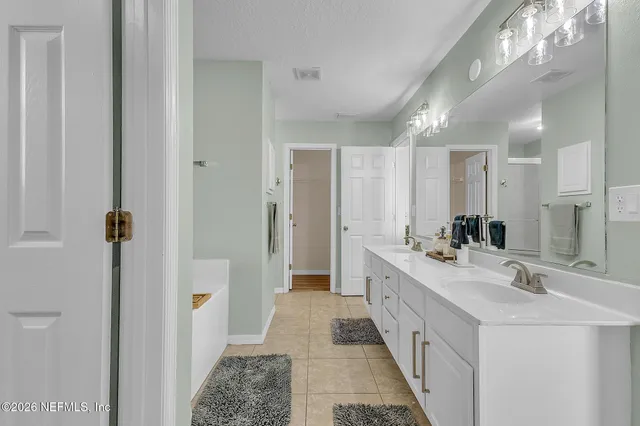 $2,900 | 37 Princeton Lane, Palm Coast, FL 32164