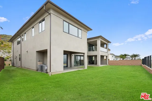 a view of a golf course