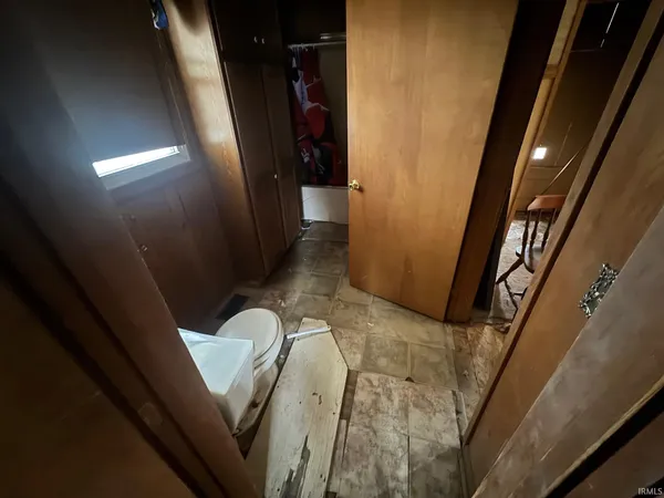 $56,000 | 428 North Lincoln Avenue, Oakland City, IN 47660