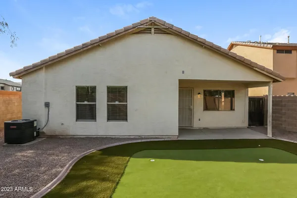 $1,895 | 1901 North 129th Avenue, Avondale, AZ 85392