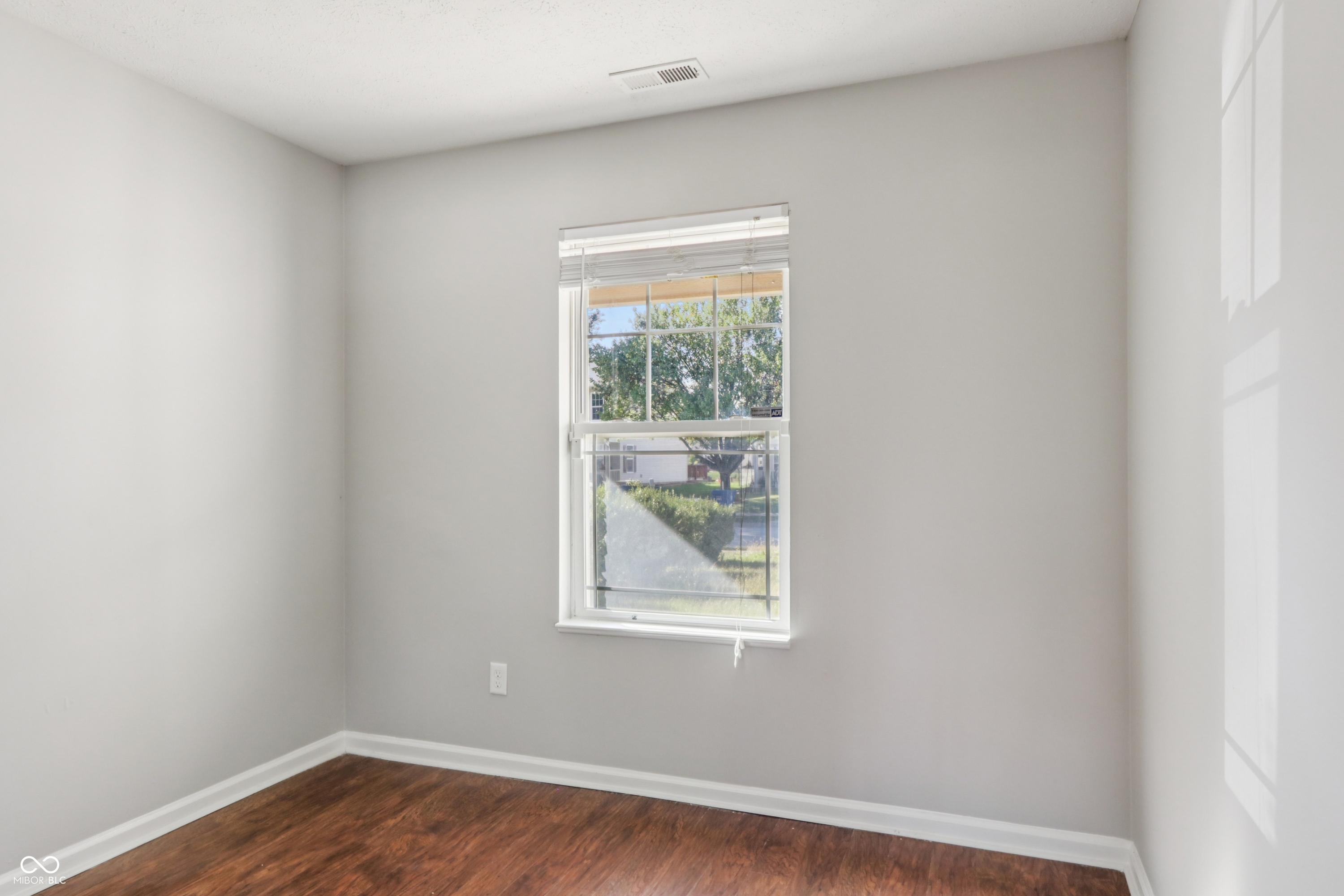 5729 Decatur Ridge Drive Indianapolis, IN 46221 - Photo 14 of 40 Gallery Image 14