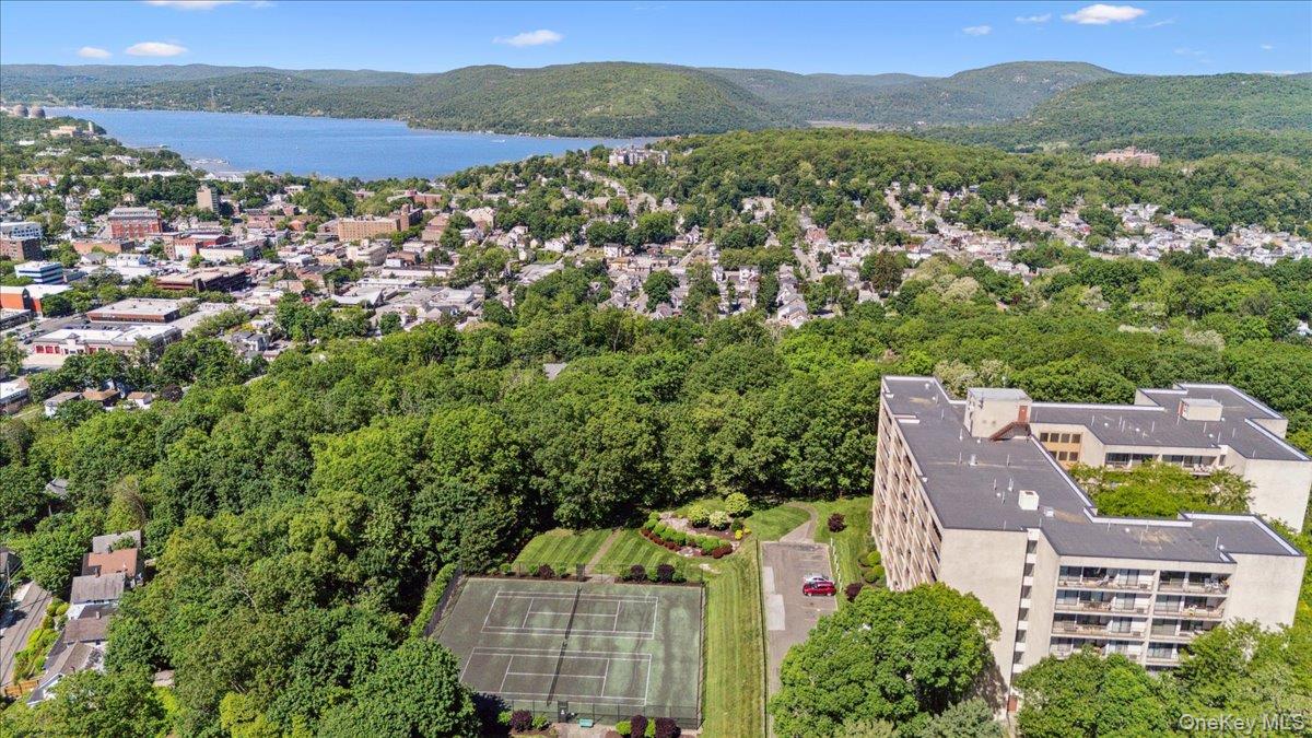 150 Overlook Avenue, Unit 2K Peekskill, NY 10566 - Photo 24 of 26 an aerial view of multiple house