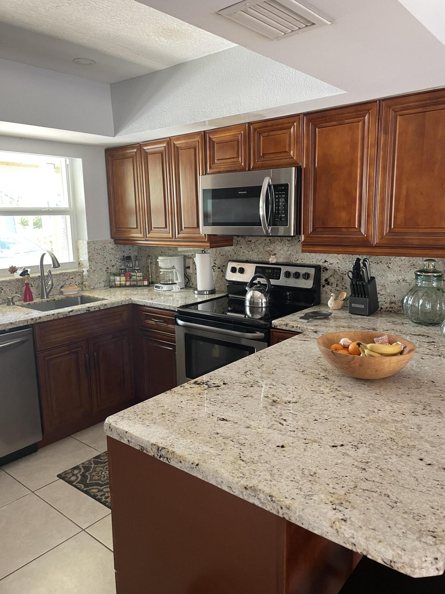9641 Southwest 2nd Street Boca Raton, FL 33428 - Photo 10 of 23 kitchen 1