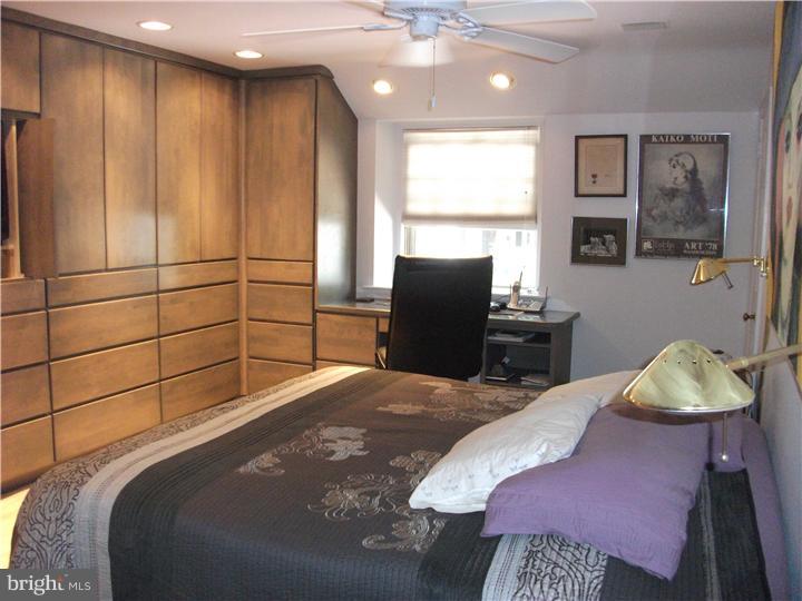 4 Snowden Road Bala Cynwyd, PA 19004 - Photo 9 of 20 Master Bedroom