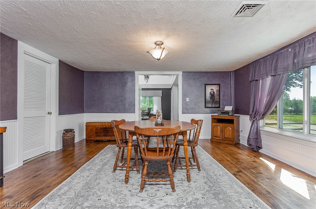 8875 Murray Ridge Road Elyria, OH 44035 - Photo 9 of 32 Gallery Image 9