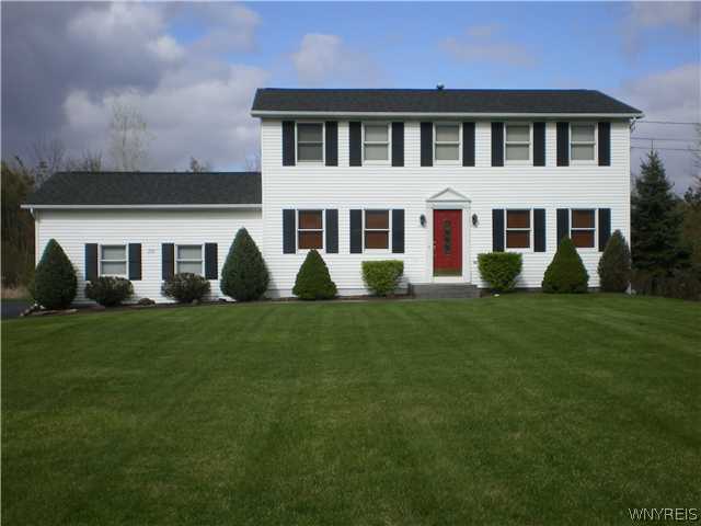 292 Ransom Road Lancaster, NY 14086 - Photo 1 of 1 Exterior Front