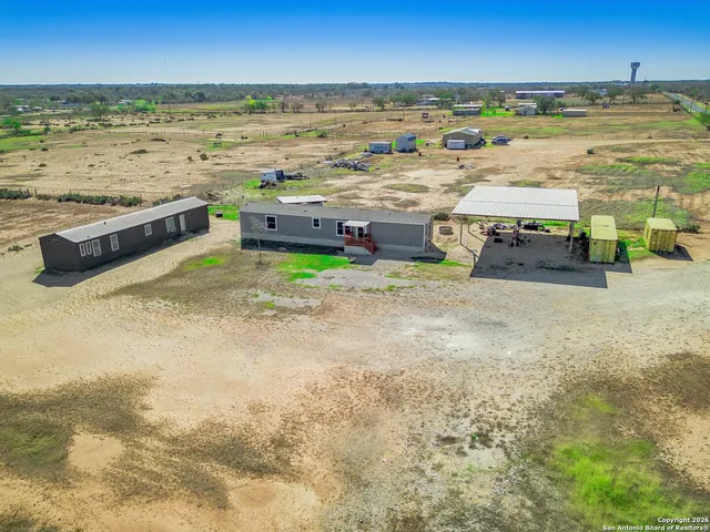 $205,000 | 985 County Road 307, Jourdanton, TX 78026