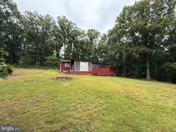 $115,000 | 177 Spottswood Lane, Great Cacapon, WV 25422
