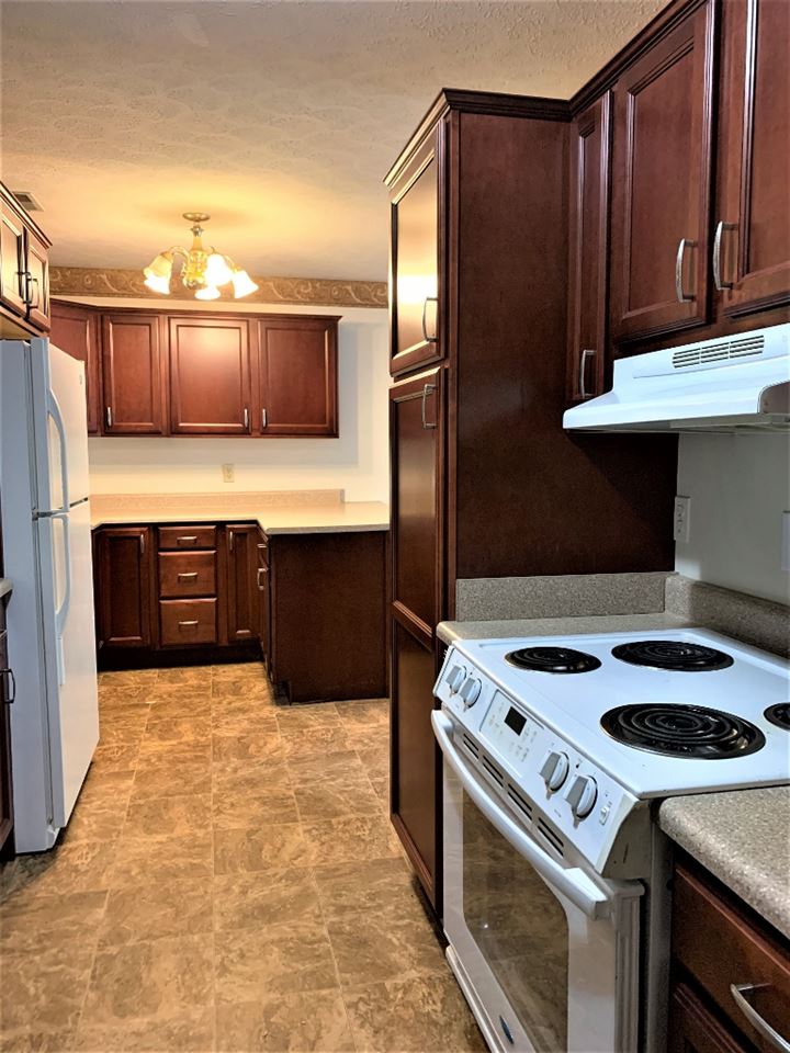 6102 Reuben Branch Road Salt Rock, WV 25559 - Photo 11 of 29 Gallery Image 11