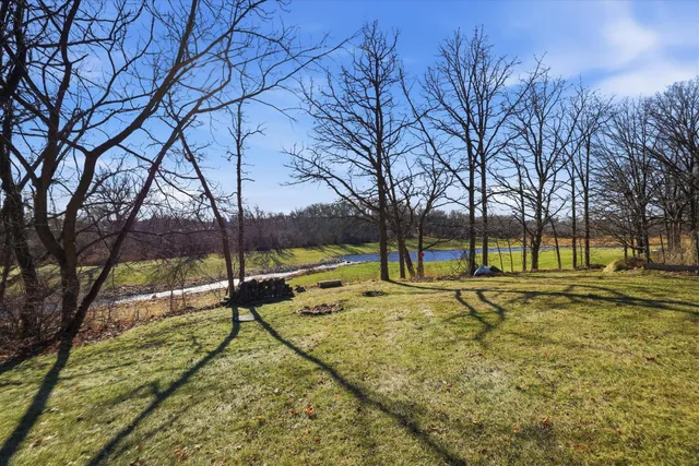 $405,000 | 2190 North Shore Drive, East Troy, WI 53120