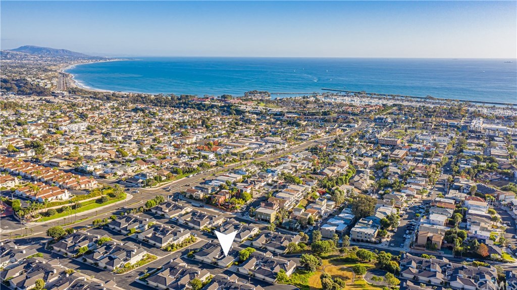 Great location in Dana Point with Panoramic views all the way past Cottons Point in San Clemente.
