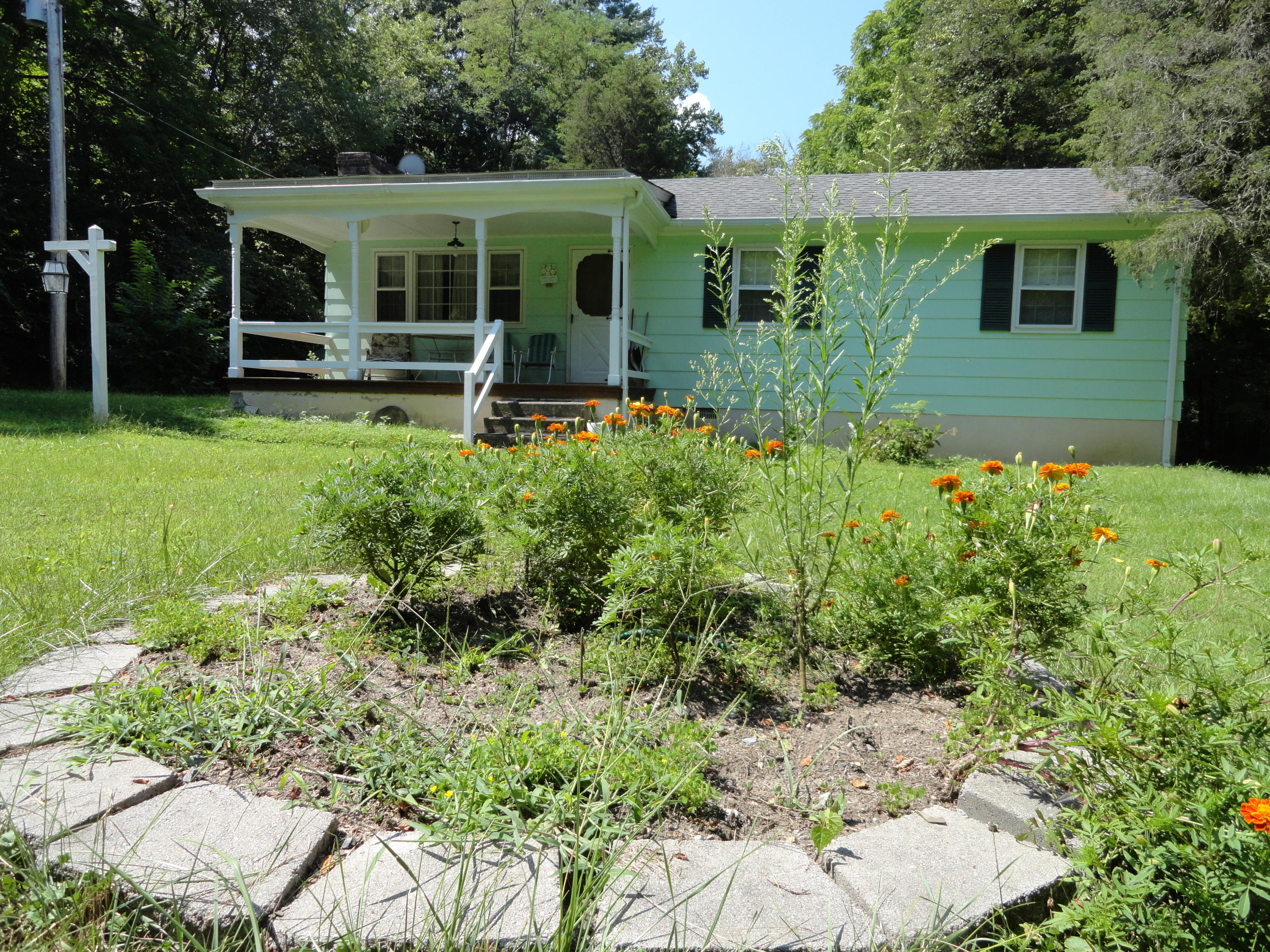 4714 Dunlap Creek Road Covington, VA 24426 - Photo 1 of 18 Front view
