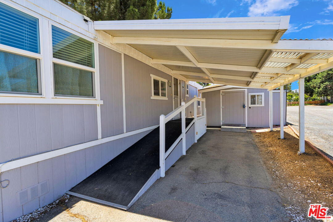 10200 Johnson Road, Unit 40 Phelan, CA 92371 - Photo 4 of 45