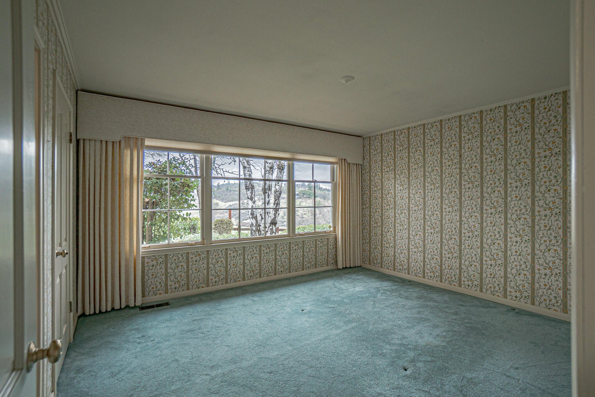 2692 Pioneer Road Medford, OR 97501 - Photo 36 of 66 DSC07858-HDR