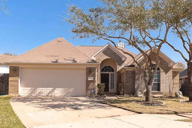 $2,000 | 17806 Scrub Oak Drive, Richmond, TX 77407