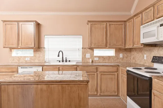 $2,000 | 17806 Scrub Oak Drive, Richmond, TX 77407