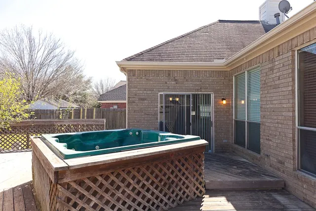 $2,000 | 17806 Scrub Oak Drive, Richmond, TX 77407